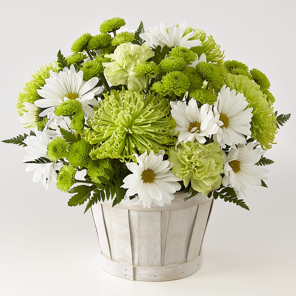 Lucky Charm Basket (Standard) – Serrano Flowers, Riverside CA