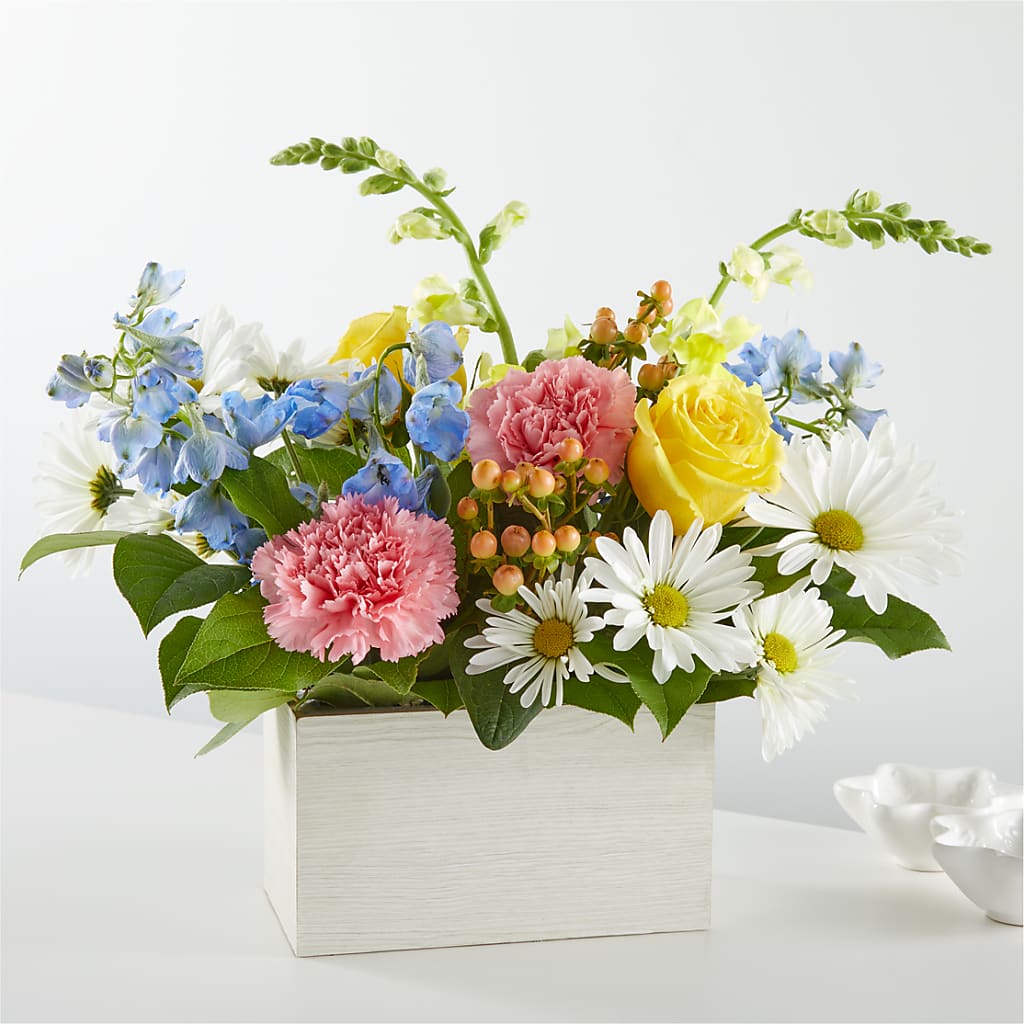 Sun Salutation Box Bouquet – Serrano Flowers, Riverside CA