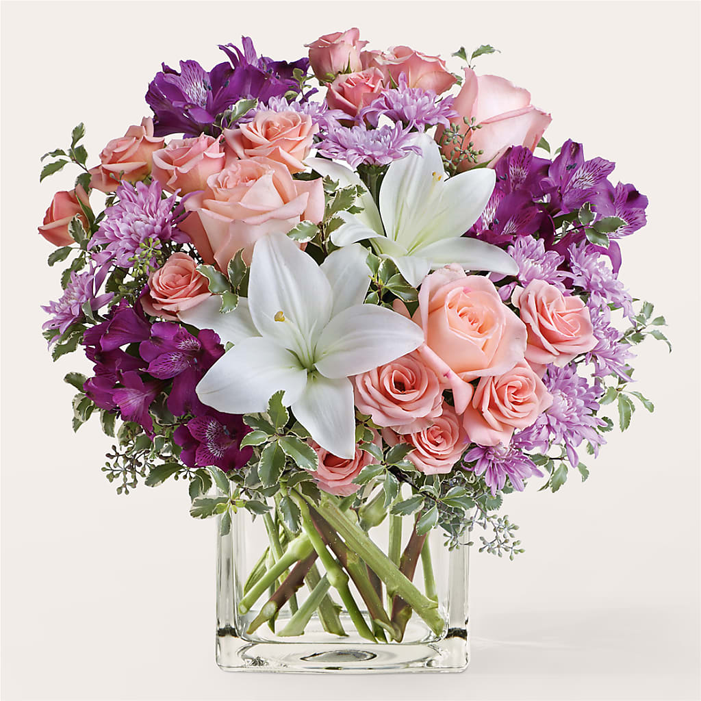 Mani Pedi Bouquet – Serrano Flowers, Riverside CA