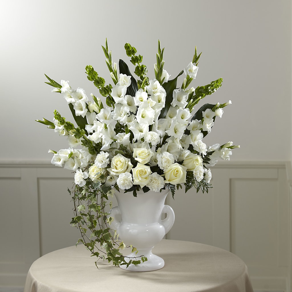 Fond Reflections Arrangement – Serrano Flowers, Riverside CA