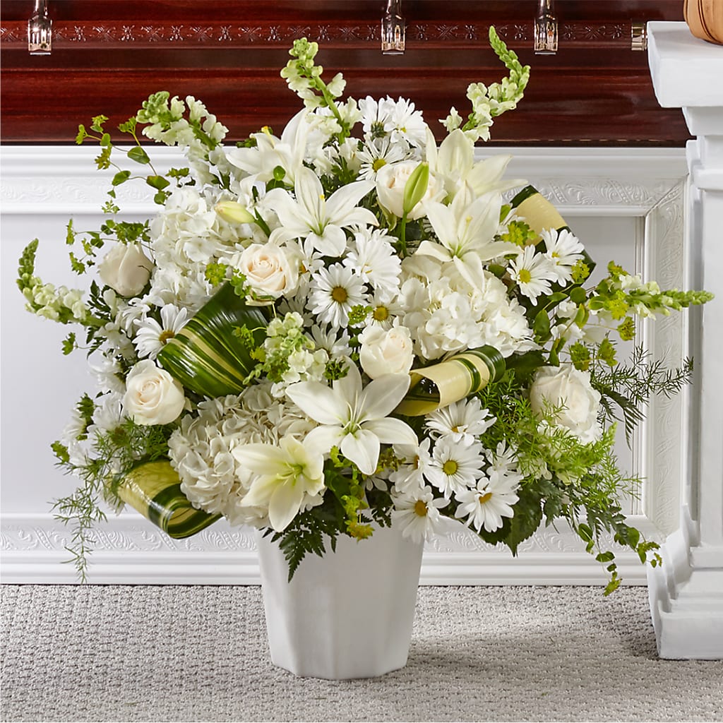 Thoughts of Tranquility Floor Basket – Serrano Flowers, Riverside CA