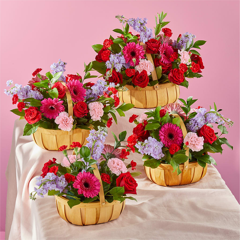 Pink Picnic Basket – Serrano Flowers, Riverside CA