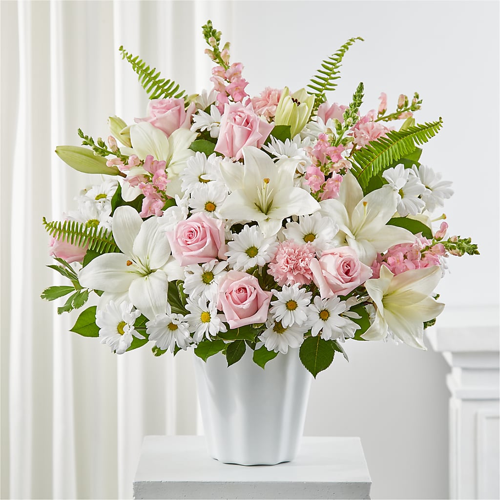 Soft Touch Tabletop Basket – Serrano Flowers, Riverside CA