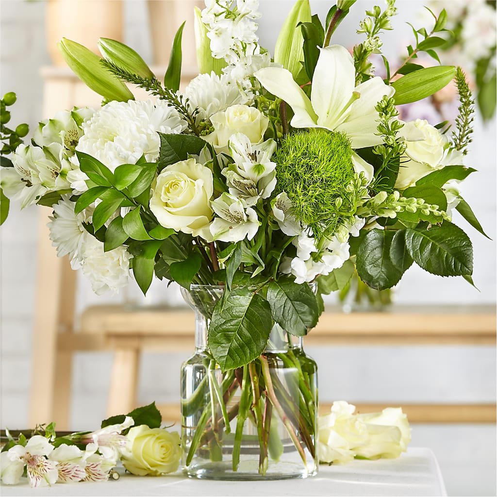 Classic Ivory – A Florist Original – Serrano Flowers, Riverside CA