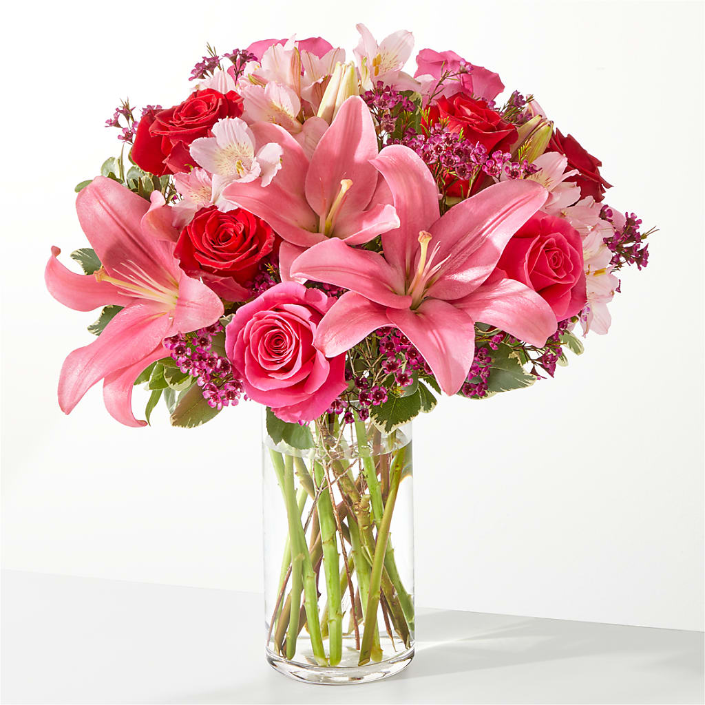 Lucky in Love Bouquet – Serrano Flowers, Riverside CA