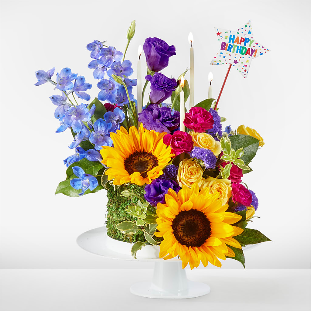 Star of the Day Floral Cake – Serrano Flowers, Riverside CA