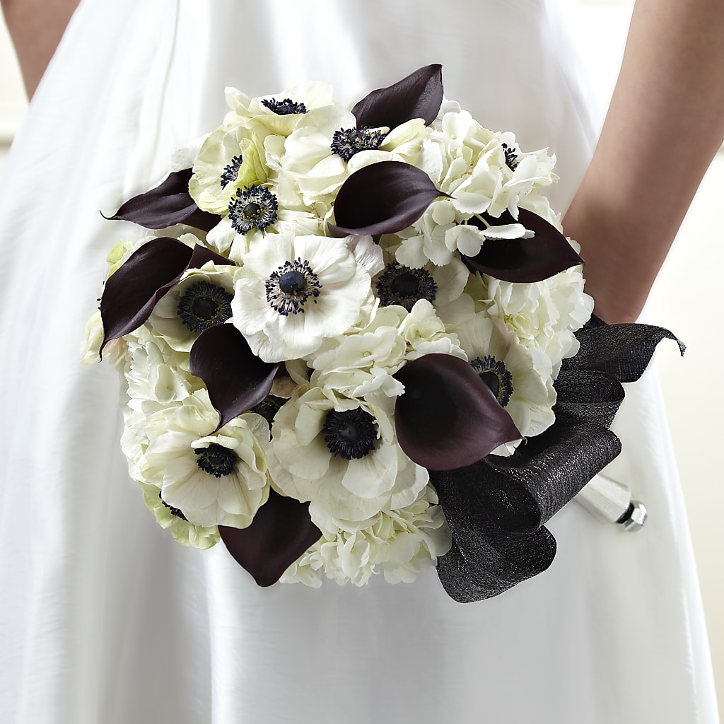 To Have and To Hold Bouquet – Serrano Flowers, Riverside CA
