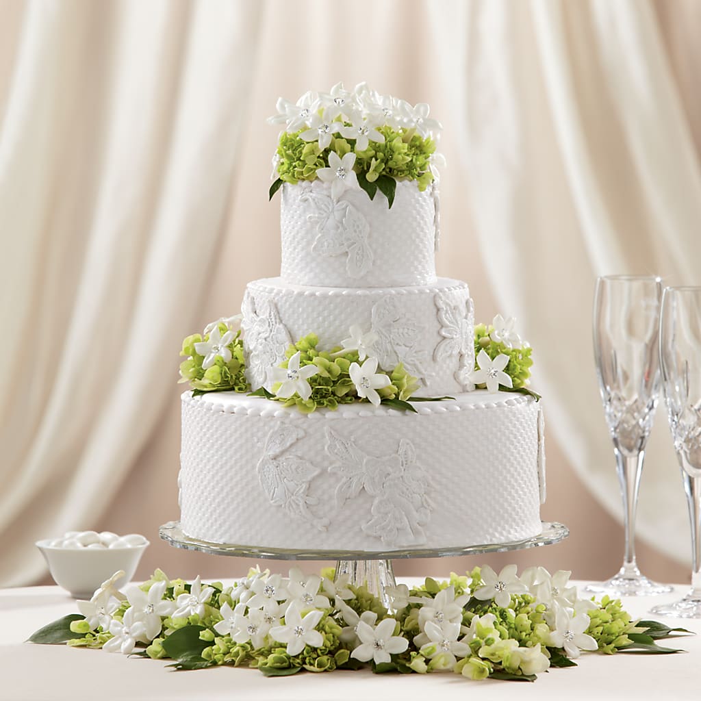 Bloom & Blossom Cake Decor – Serrano Flowers, Riverside CA