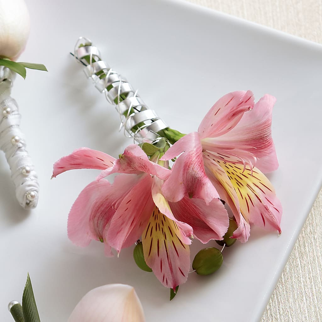 Pink Peruvian Lily Boutonniere – Serrano Flowers, Riverside CA