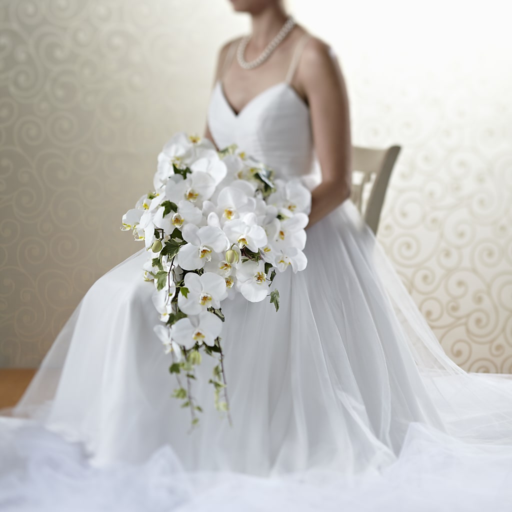 Classic White Bouquet – Serrano Flowers, Riverside CA