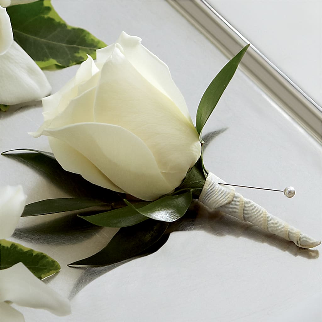White Rose Boutonniere – Serrano Flowers, Riverside CA
