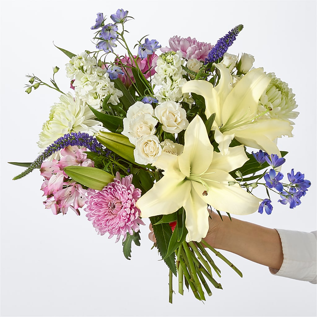 Winter Celebration Bouquet –  Serrano Flowers, Riverside CA