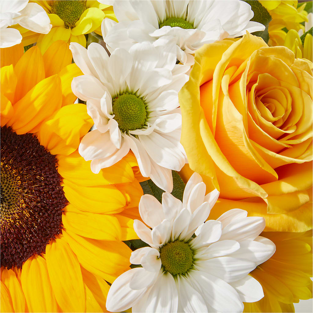 Be Happy Bouquet –  Serrano Flowers, Riverside CA