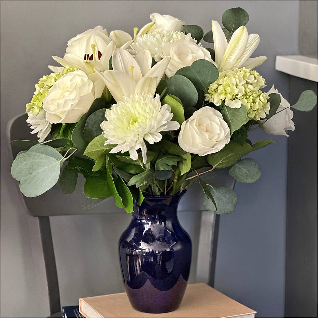 Snowy Dreams Bouquet –  Serrano Flowers, Riverside CA