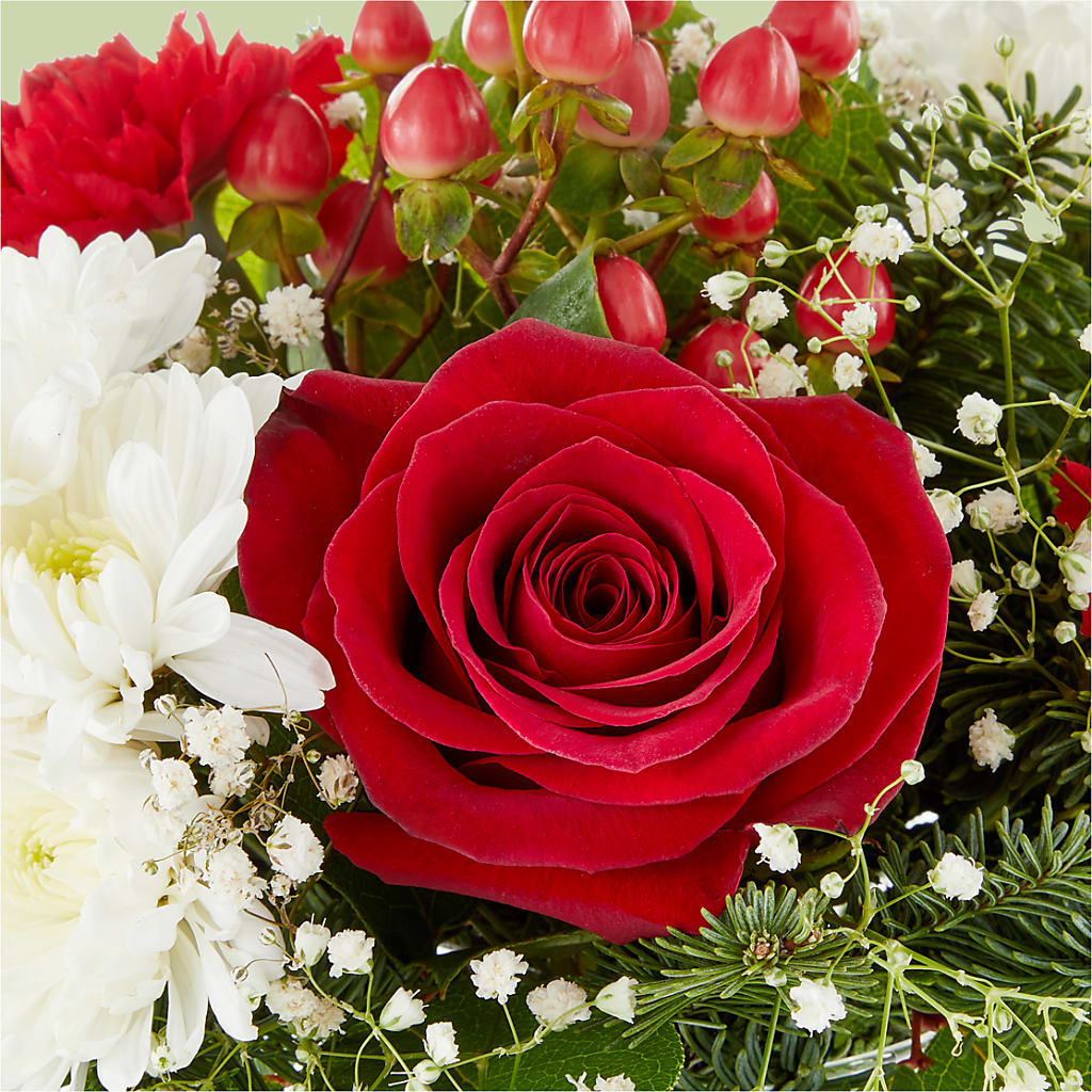 Chance of Flurries Bouquet –  Serrano Flowers, Riverside CA