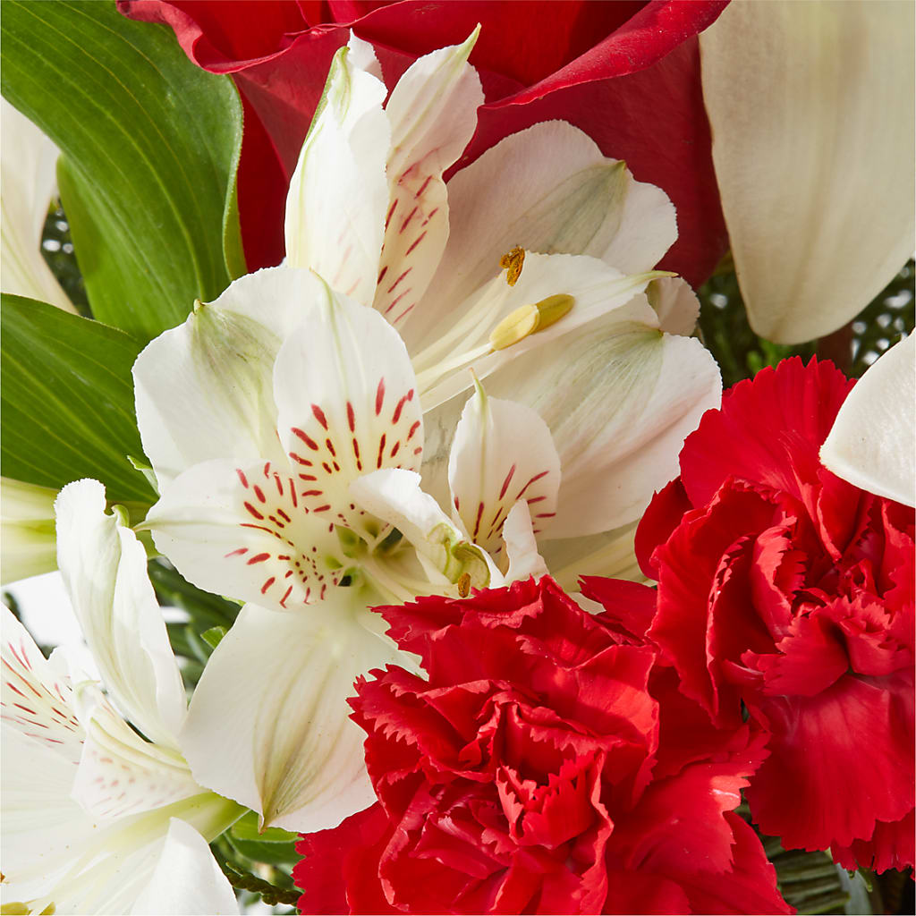 Holiday Season Bouquet –  Serrano Flowers, Riverside CA