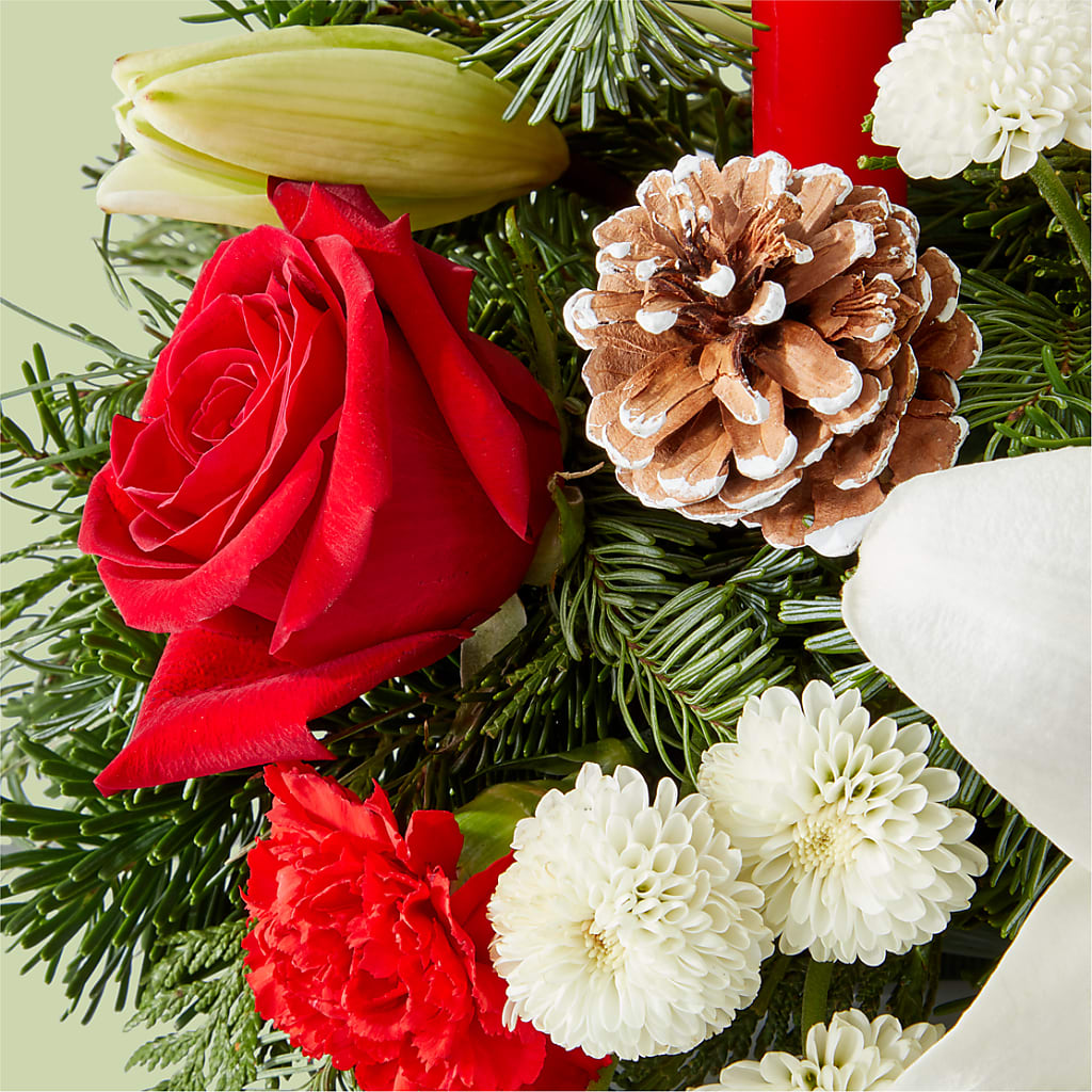 Seasonal Festivities Centerpiece –  Serrano Flowers, Riverside CA