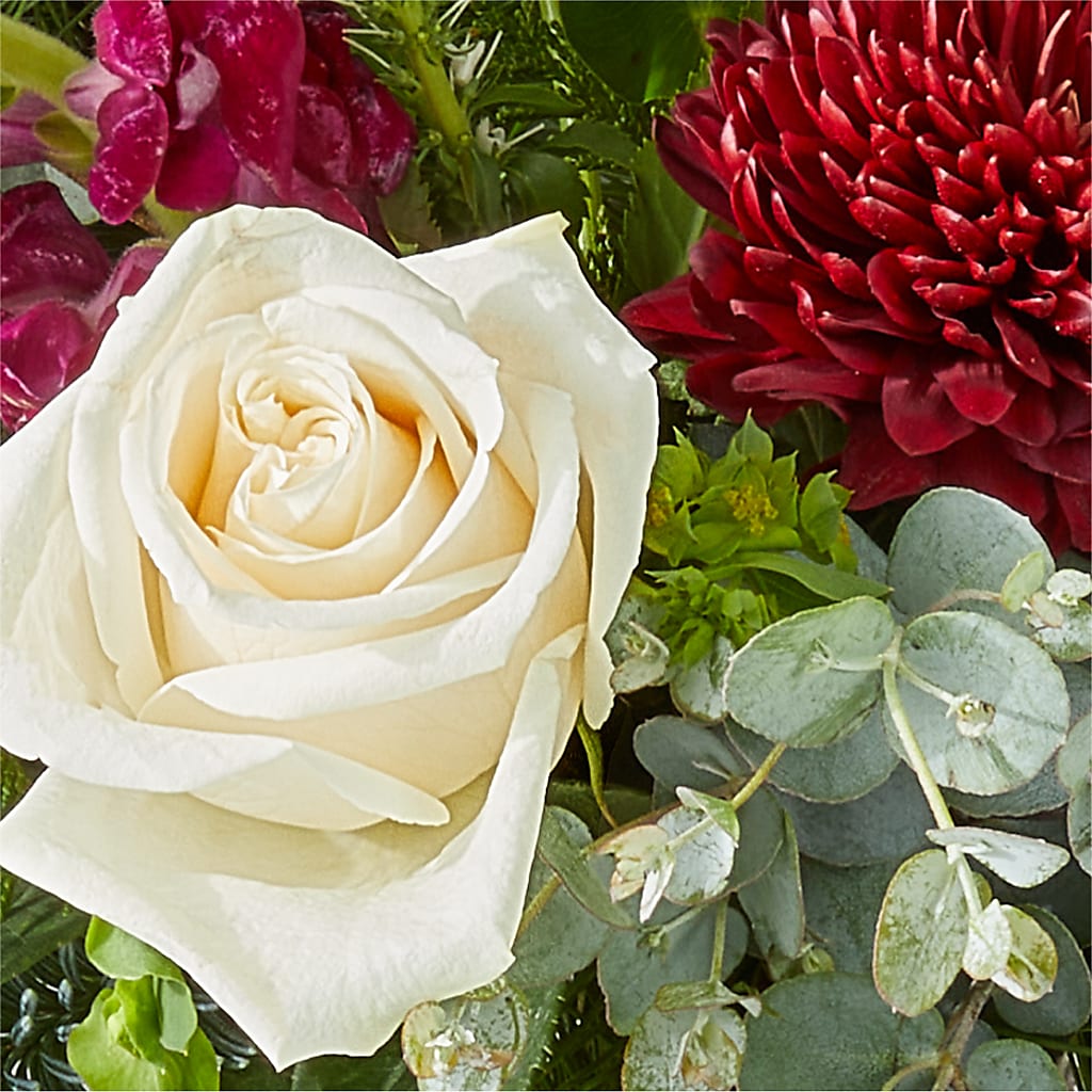 Cranberry Fizz Bouquet –  Serrano Flowers, Riverside CA