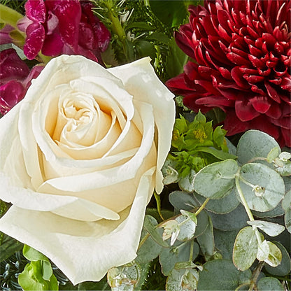Cranberry Fizz Bouquet –  Serrano Flowers, Riverside CA