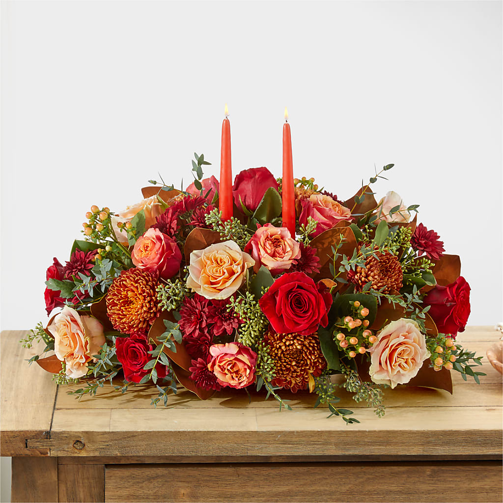 Gather Near Centerpiece –  Serrano Flowers, Riverside CA